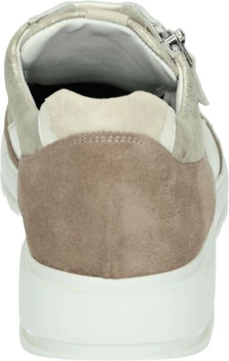 Durea Sportieve Lage Beige Sneakers met Uitneembaar Voetbed