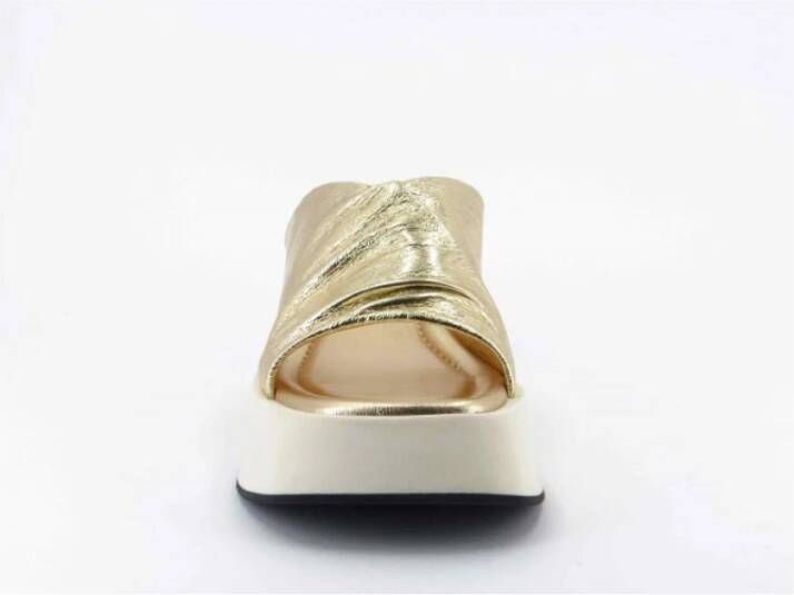 Elena Iachi Leren Sandalen met 60mm Sleehak