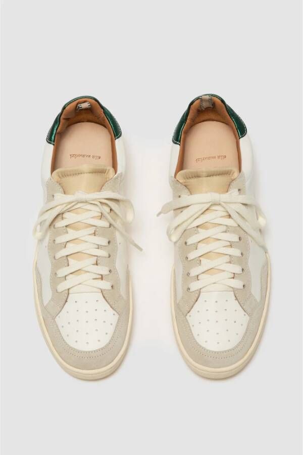 Elia Maurizi Flexibele Sneaker met Natuurlijke Rubberen Zool Beige Dames