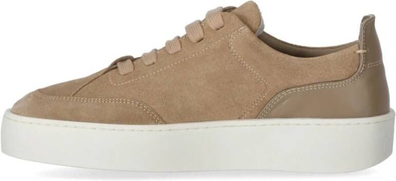 Emporio Armani Beige Suède Sneaker met Rubberen Logo Beige Dames