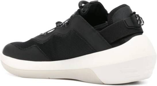 Emporio Armani Blauwe Sneakers met Dikke Rubberen Zool