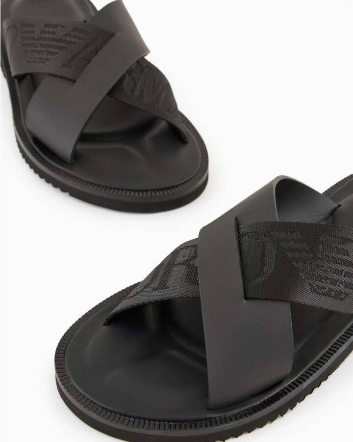 Emporio Armani Stijlvolle Sandaal voor Modieuze Look