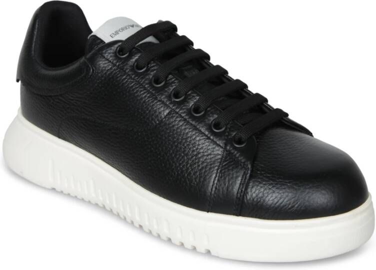 Emporio Armani Zwarte leren sneakers met stevige zool Black Heren