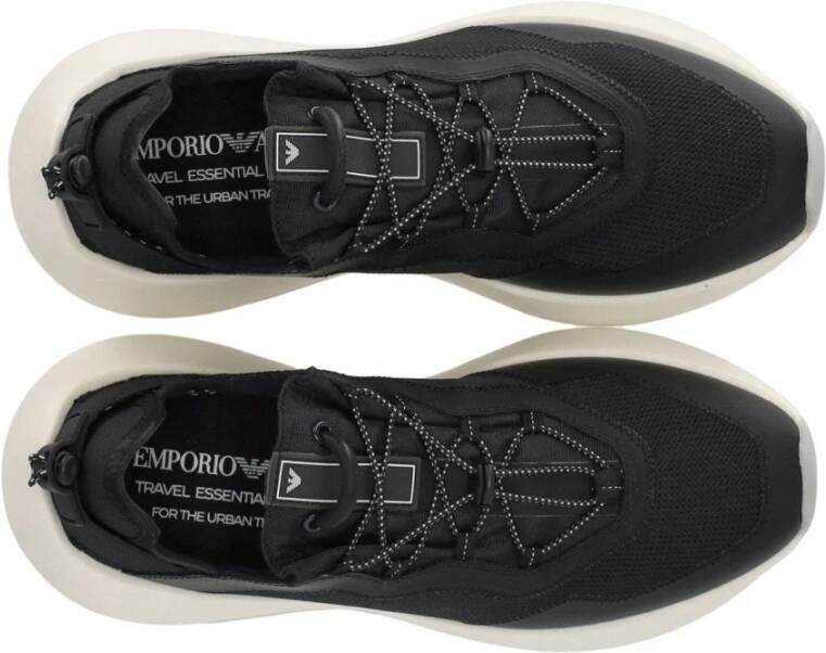 Emporio Armani Zwarte Mesh Sneaker met Witte Stippen