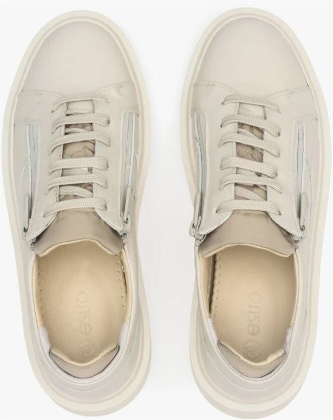 Estro Dames Beige Leren Lage Sneakers met een Decoratieve Rits Er00112644 Beige Dames
