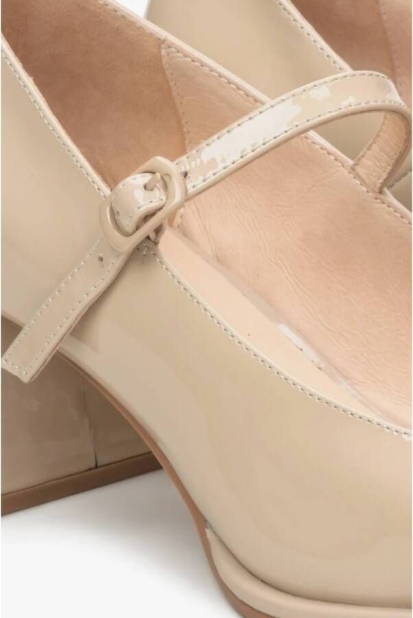 Estro Dames Beige Mary Jane Pumps gemaakt van Echt Lakleer Er00114678 Beige Dames