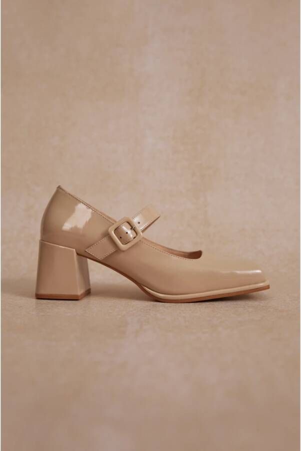 Estro Dames Beige Mary Jane Pumps gemaakt van Patent Echt Leer Er00114168 Beige Dames