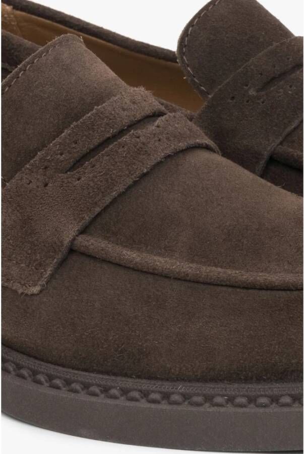 Estro Bruine Penny Loafers voor dames gemaakt van Italiaans echt velours