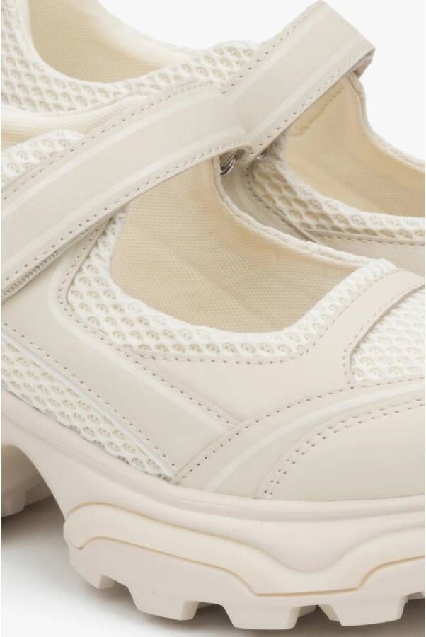 Estro Dames Beige Sandaal-Stijl Sneakers gemaakt van Leer & Ademende Textiel ES8 Er00117134
