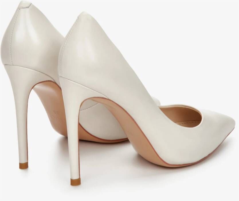 Estro Dames Licht Beige Leren Puntige Neus Hoge Hakken Er00110041 Beige Dames