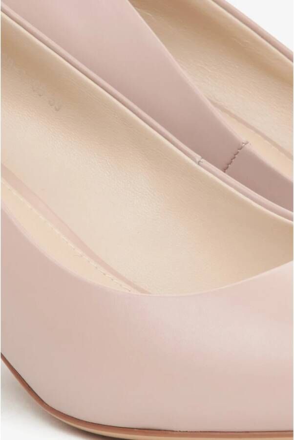 Estro Beige Pumps met Puntige Neus Er00115851 Beige Dames