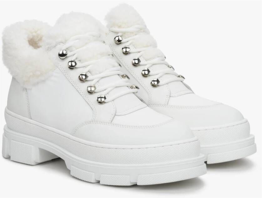 Estro Elegante Witte Veterschoenen voor de Winter White Dames