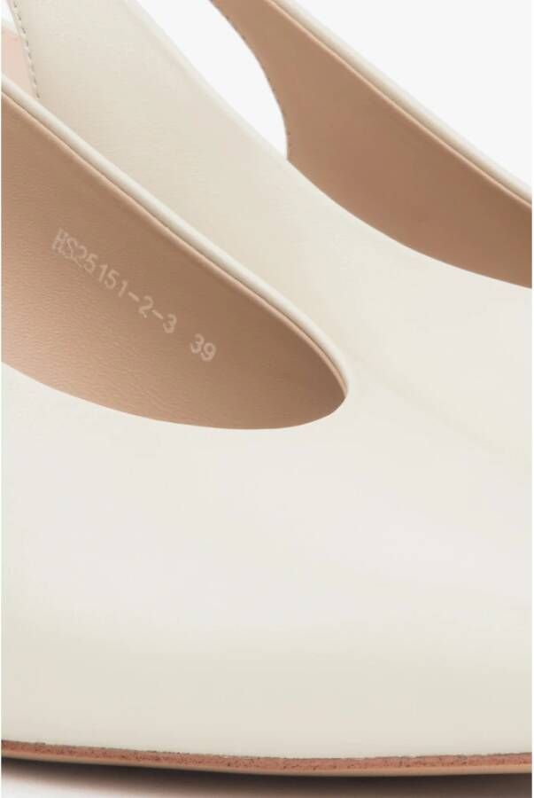 Estro Lichtbeige leren slingback pumps