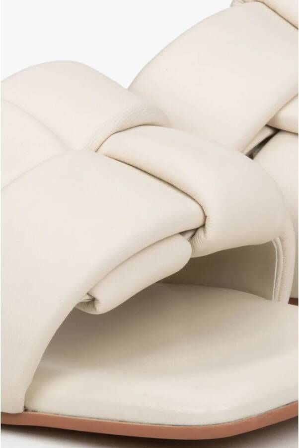 Estro Lichtbeige Slippers