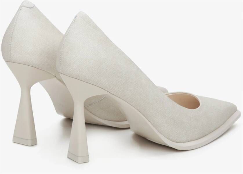 Estro Dames Licht Beige Denim Pumps met een Stabiele Hak Er00114626 Beige Dames