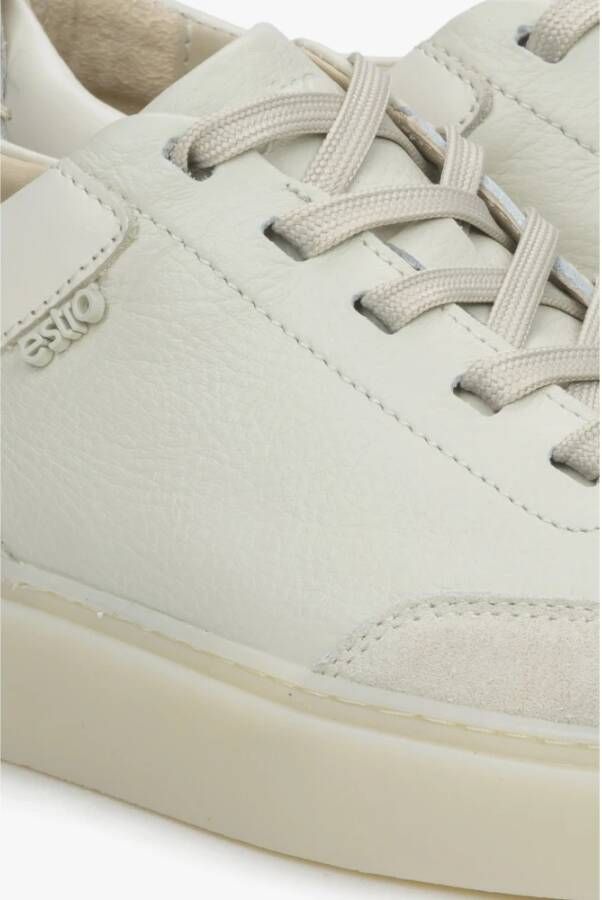 Estro Dames Beige Lage Top Sneakers gemaakt van Echt Italiaans Leer en Velours Er00114891 Beige Dames