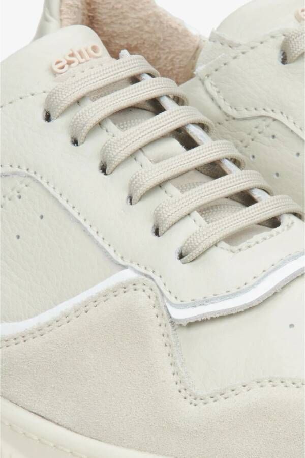 Estro Dames Beige & Milky Sneakers gemaakt van Italiaans Echt Velours Er00114765 Beige Dames