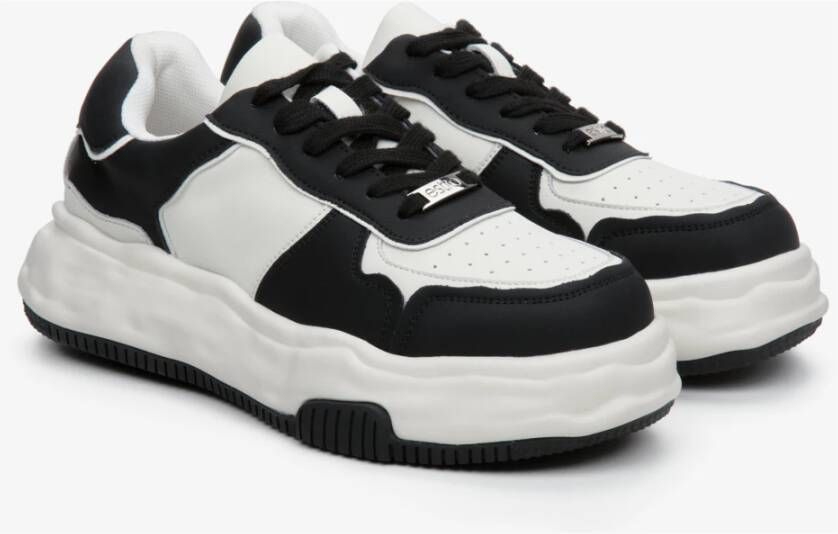 Estro Dames Zwart & Wit Laag-Top Sneakers gemaakt van Echt Leer Er00113581 Black Dames