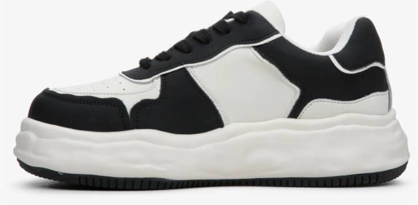 Estro Dames Zwart & Wit Laag-Top Sneakers gemaakt van Echt Leer Er00113581 Black Dames