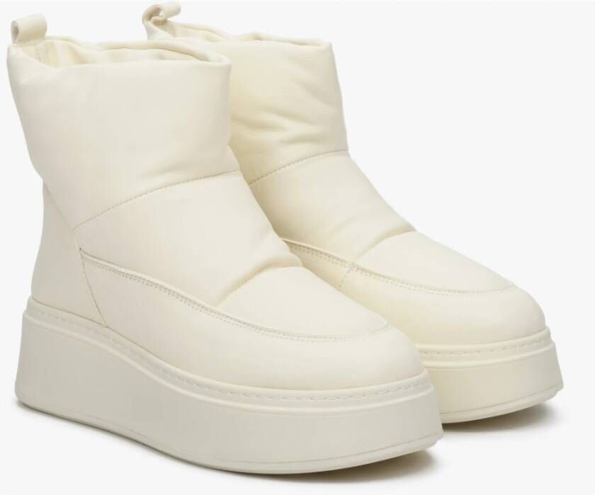 Estro Dames Licht Beige Sneeuwlaarzen gemaakt van Echt Leer Er00112427 Beige Dames