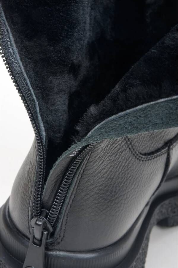 Estro Zwarte Leren Enkellaarzen voor de Winter Er00113907 Black Dames