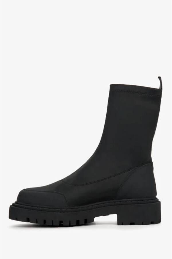 Estro Zwarte Slip-on Enkellaarsjes Black Dames