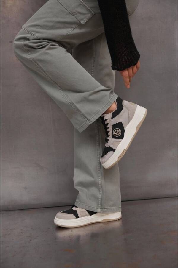 Estro Dames Grijze & Zwarte High-Top Sneakers gemaakt van Leer en Suède Er00114288 Gray Dames