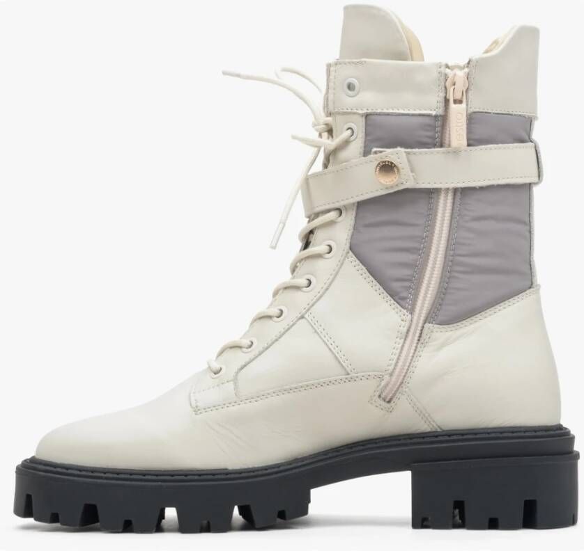 Estro Dames Beige & Grijs Echt Leren Enkellaarzen met Gouden Ornament Er00113502 Multicolor Dames