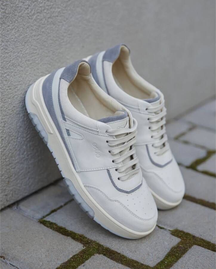 Estro Dames Wit & Lichtblauw Suède & Leren Sneakers Er00113300 Multicolor Dames