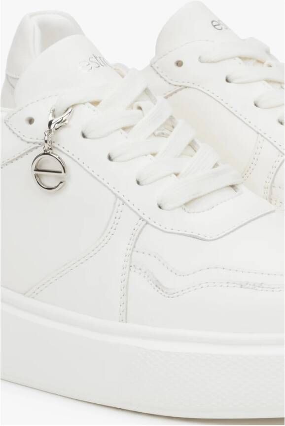 Estro Witte leren sneakers met flexibele zool