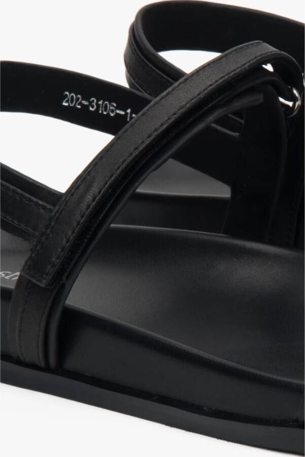 Estro Zachte zwarte sandalen met dunne bandjes en een flexibele zool
