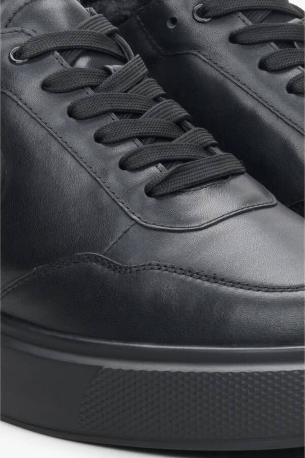Estro Zwarte Hoge Winter Sneakers voor Dames met Leer en Bont