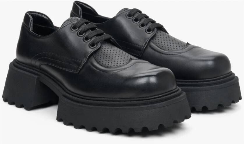 Estro Zwarte leren brogues met dikke zool Black Dames