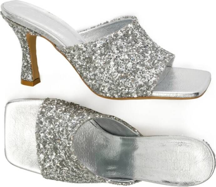 Fabienne Chapot Stijlvolle Alexa Mule Gray Dames