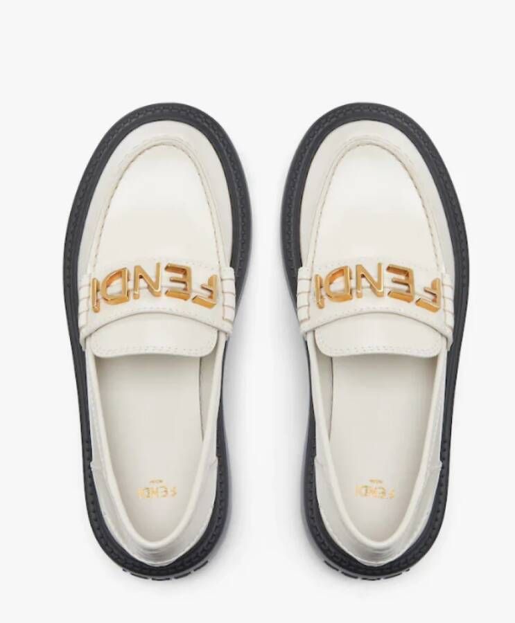 Fendi Elegante witte leren loafers
