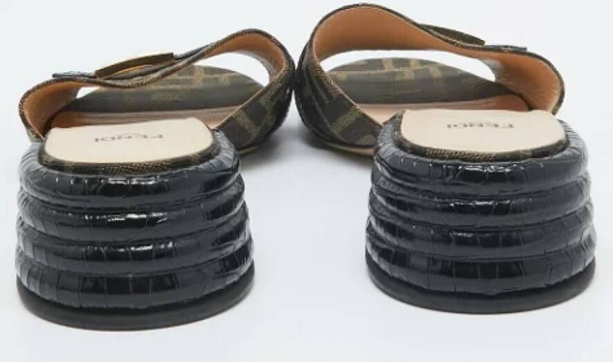 Fendi Vintage Pre-owned Canvas heels Brown Dames