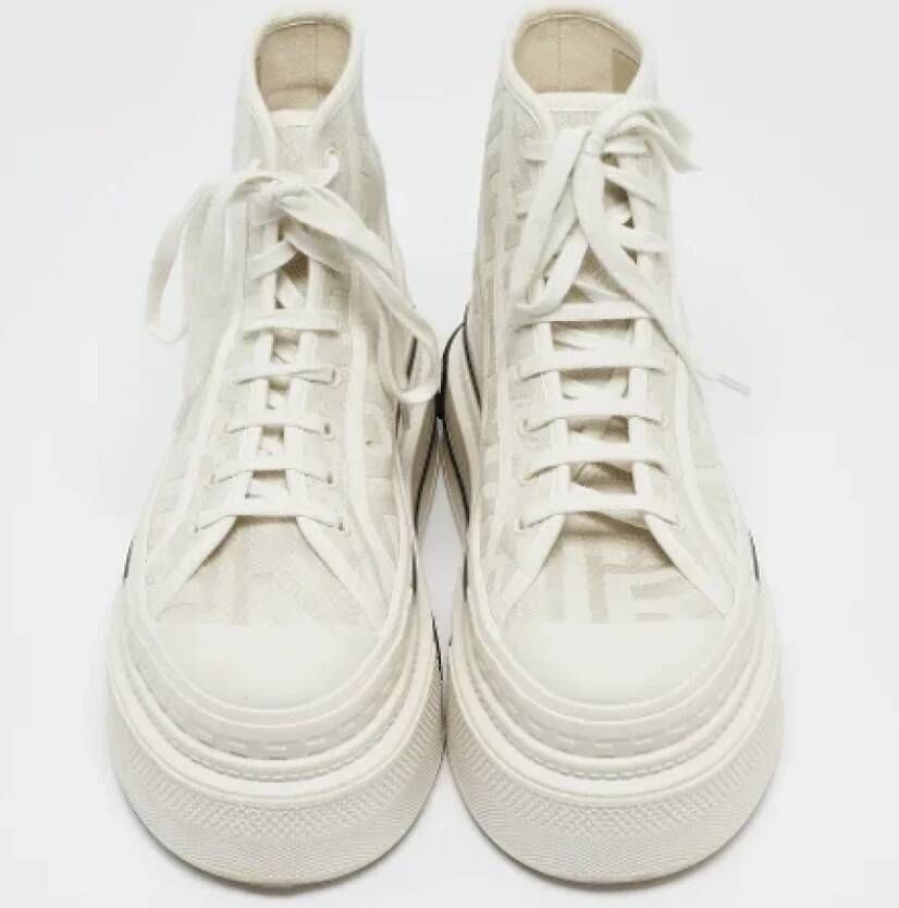 Fendi Vintage Pre-owned Canvas sneakers White Dames