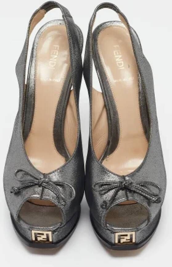 Fendi Vintage Pre-owned Fabric heels Gray Dames