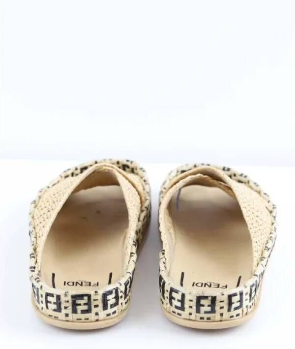 Fendi Vintage Pre-owned Fabric sandals Beige Dames