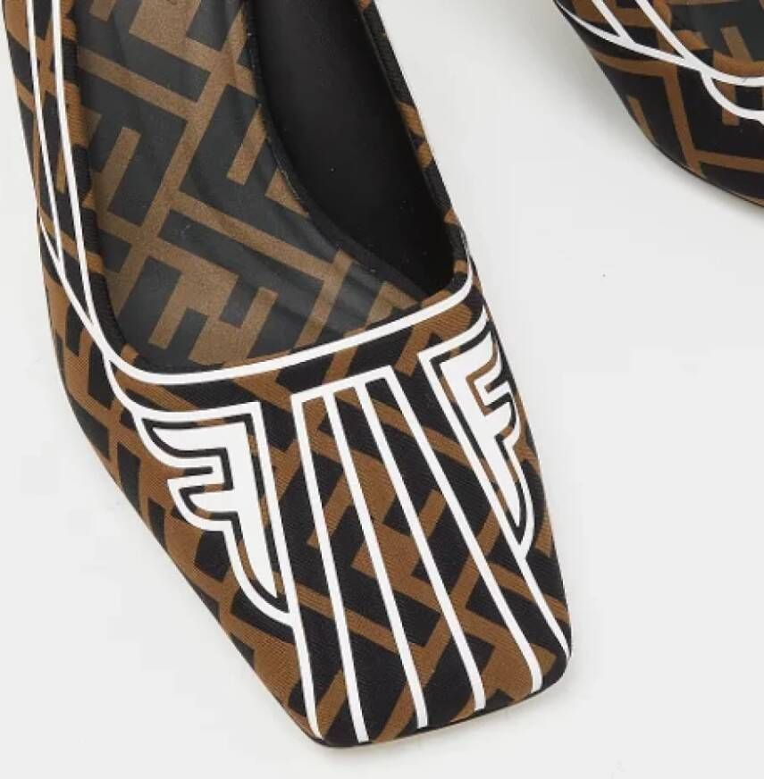 Fendi Vintage Pre-owned Fabric sandals Brown Dames