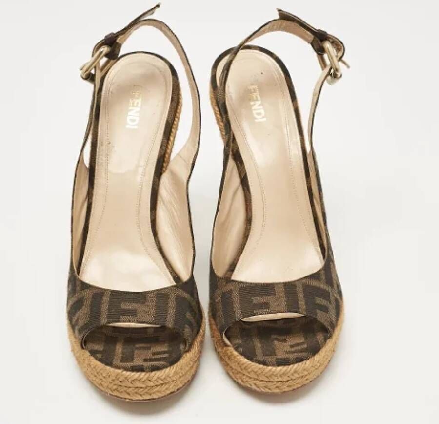 Fendi Vintage Pre-owned Fabric sandals Brown Dames