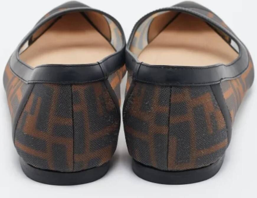 Fendi Vintage Pre-owned Leather flats Brown Dames