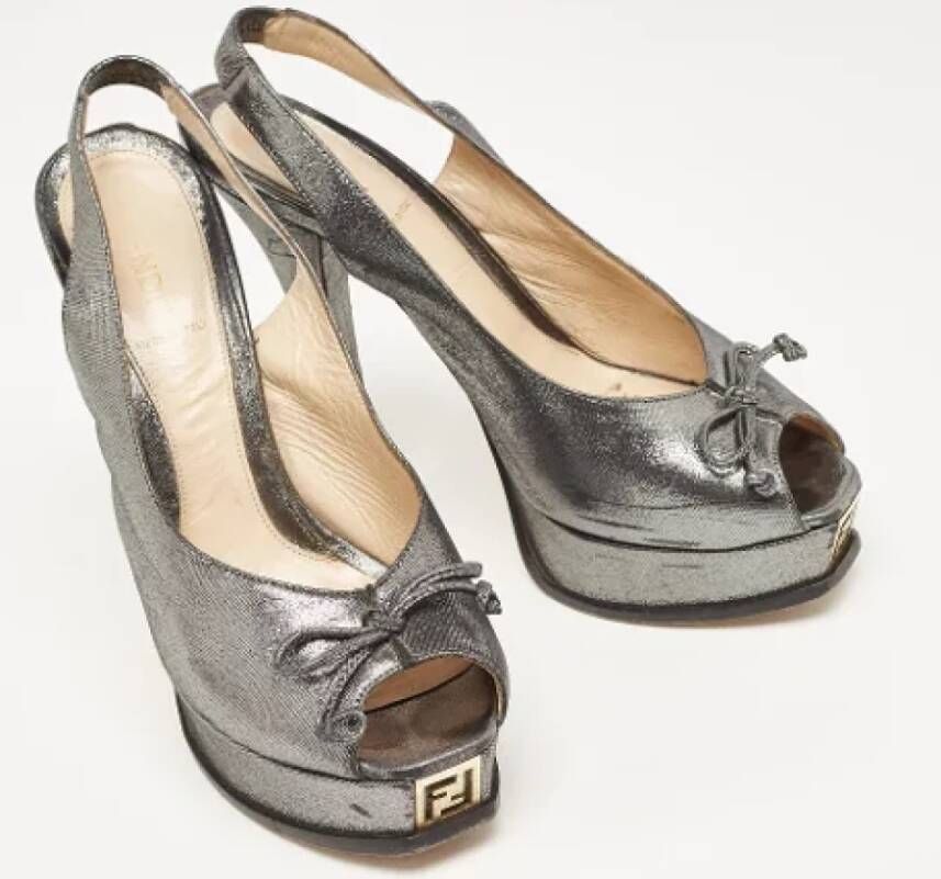 Fendi Vintage Pre-owned Leather heels Gray Dames