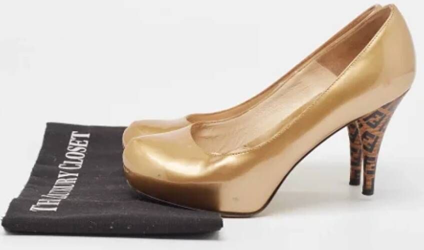 Fendi Vintage Pre-owned Leather heels Yellow Dames