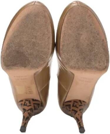 Fendi Vintage Pre-owned Leather heels Yellow Dames