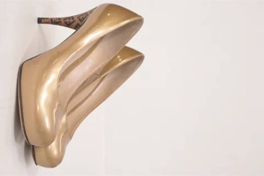 Fendi Vintage Pre-owned Leather heels Yellow Dames