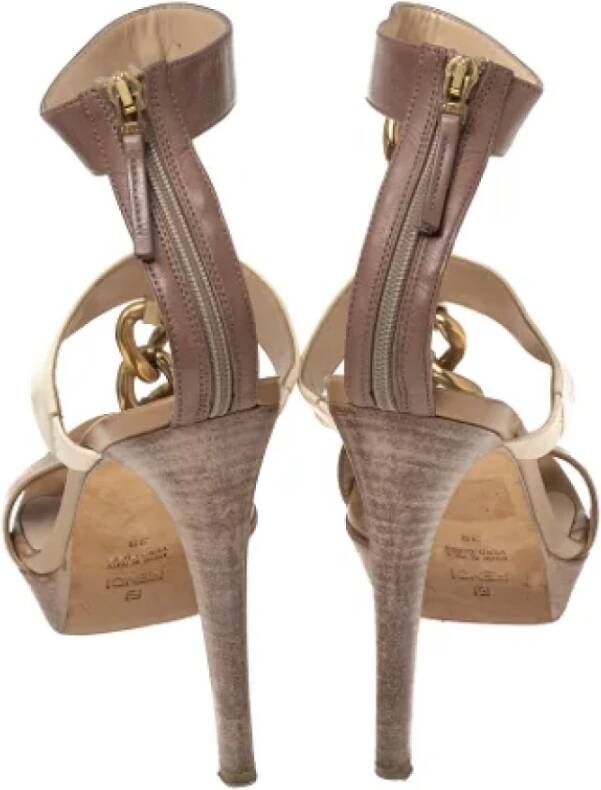 Fendi Vintage Pre-owned Leather sandals Beige Dames