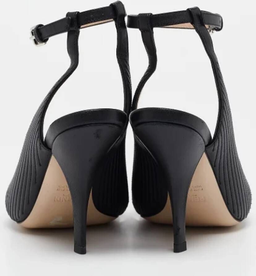 Fendi Vintage Pre-owned Leather sandals Black Dames