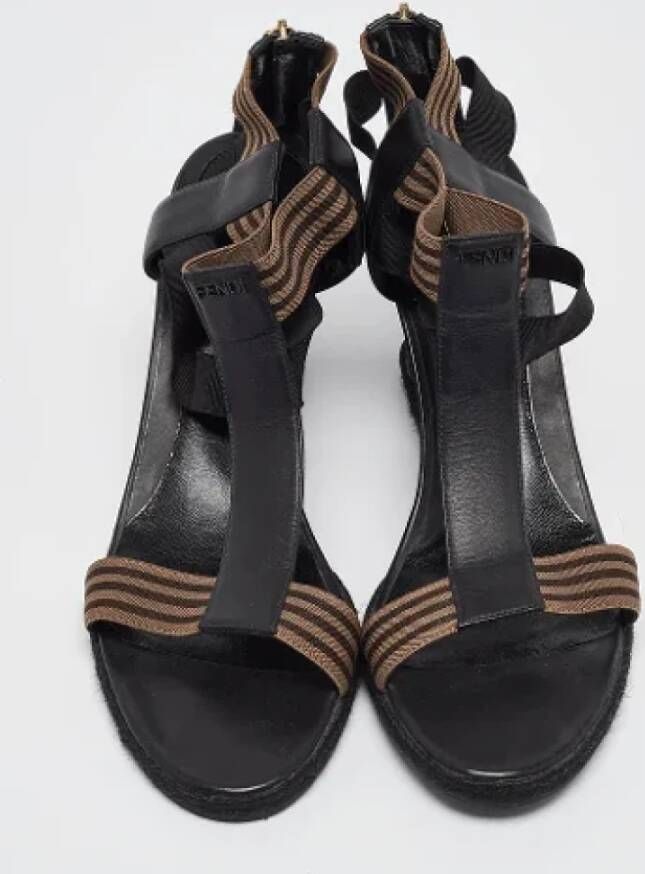 Fendi Vintage Pre-owned Leather sandals Black Dames