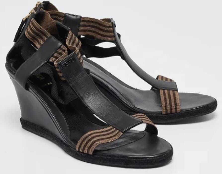 Fendi Vintage Pre-owned Leather sandals Black Dames